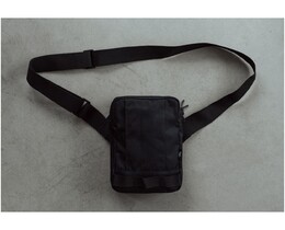 Фото - Однотонная черная сумка через плечо Staff black - Men box