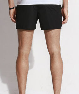 Фото - Мужские короткие шорты от бренда Qike черного цвета - Men box