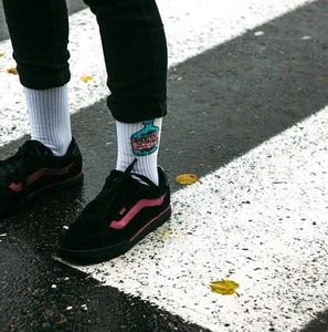 Фото - Разнопарные белые носки "Ракушка -бутылка" от SOX - Men box