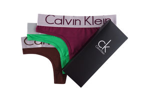 Фото - Коробка Calvin Klein для женских стрингов - Men box